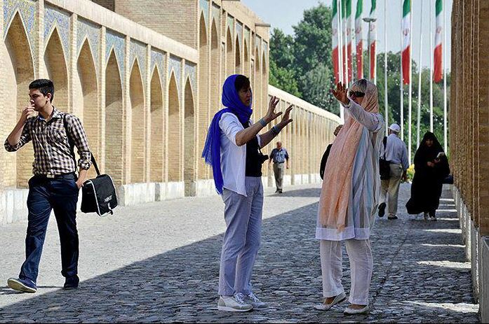 راهنمای گردشگری در ایران