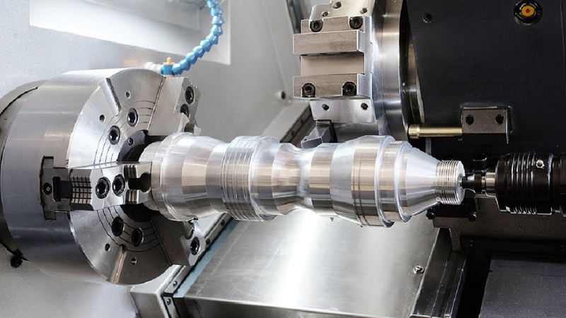 آموزش کامل تراشکاری CNC از مبانی اولیه تا تکنیکهای پیشرفته برای حرفهایها.